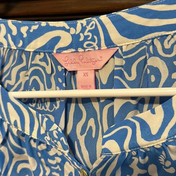 Lily Pulitzer tops 2pcs/$15 - Picture 2 of 3